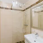 Three-bedroom In Holiday home *