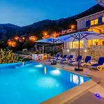 Three-bedroom In * Brsecine