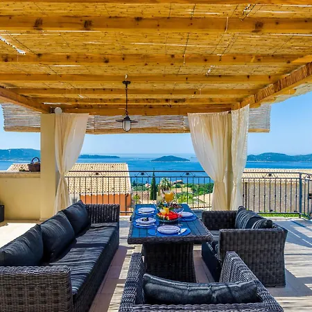 Three-bedroom In Brsecine